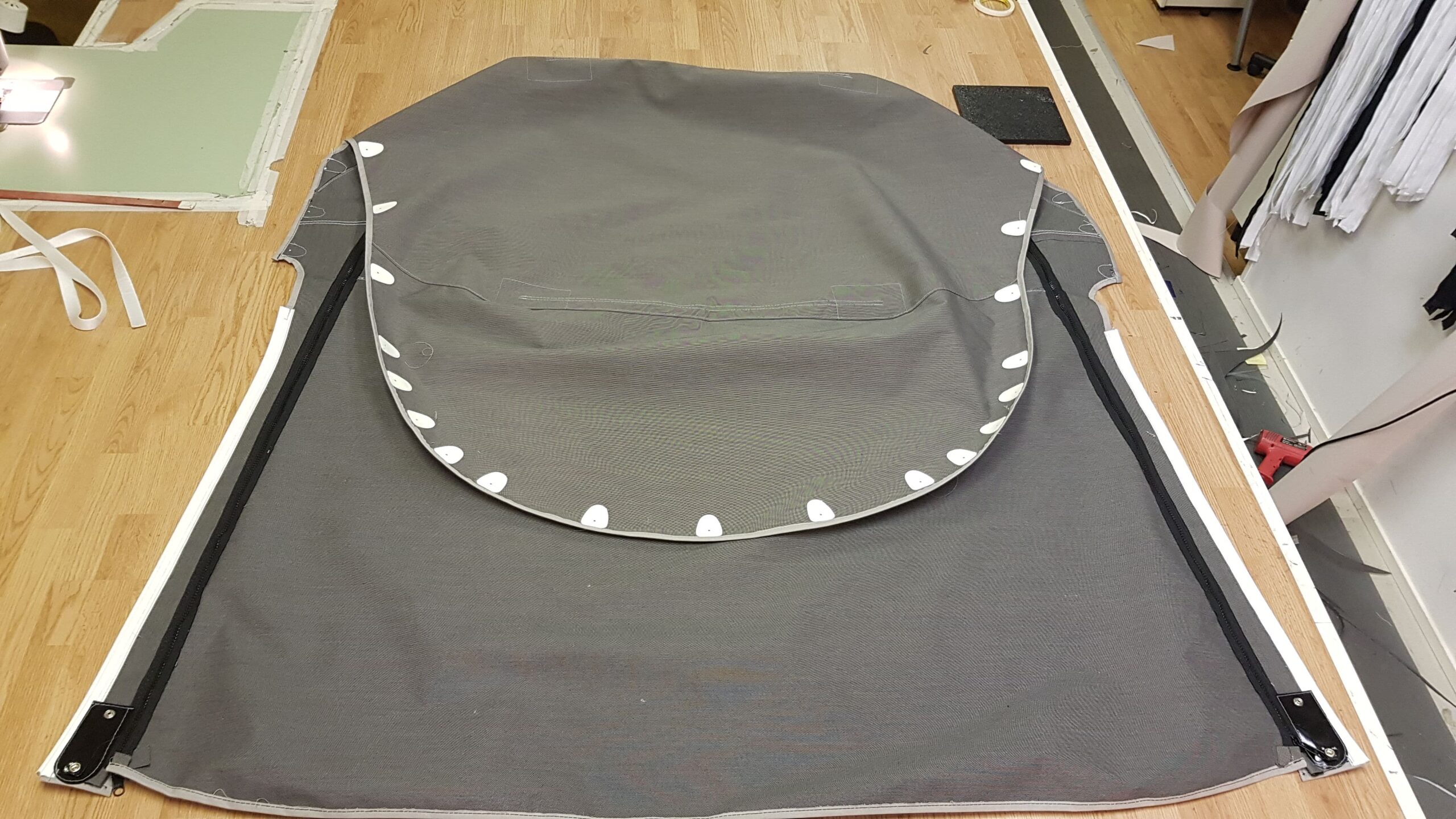 Boat cover cleaning for better durability and protection against weather conditions.