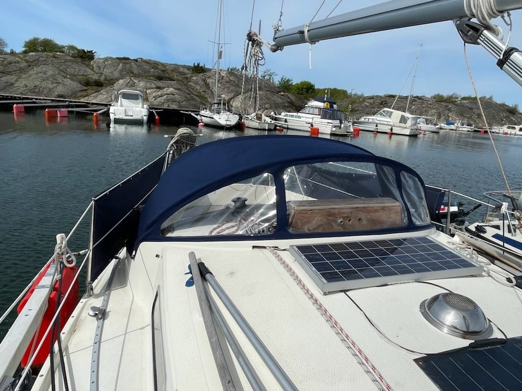 Båtkapell på segelbåt efter kapellservice i Göteborg