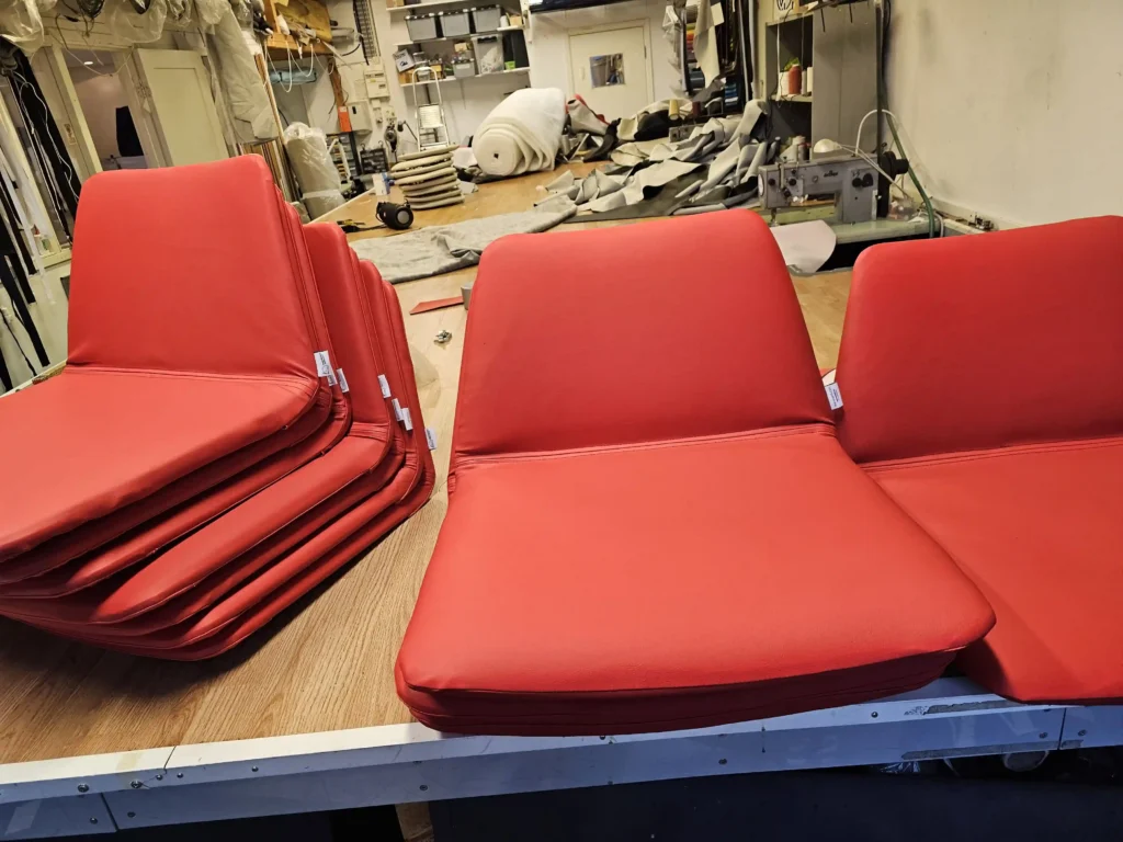 Sittdynor till Stena Lines fartyg – ergonomiska, fukttåliga & marina tyger