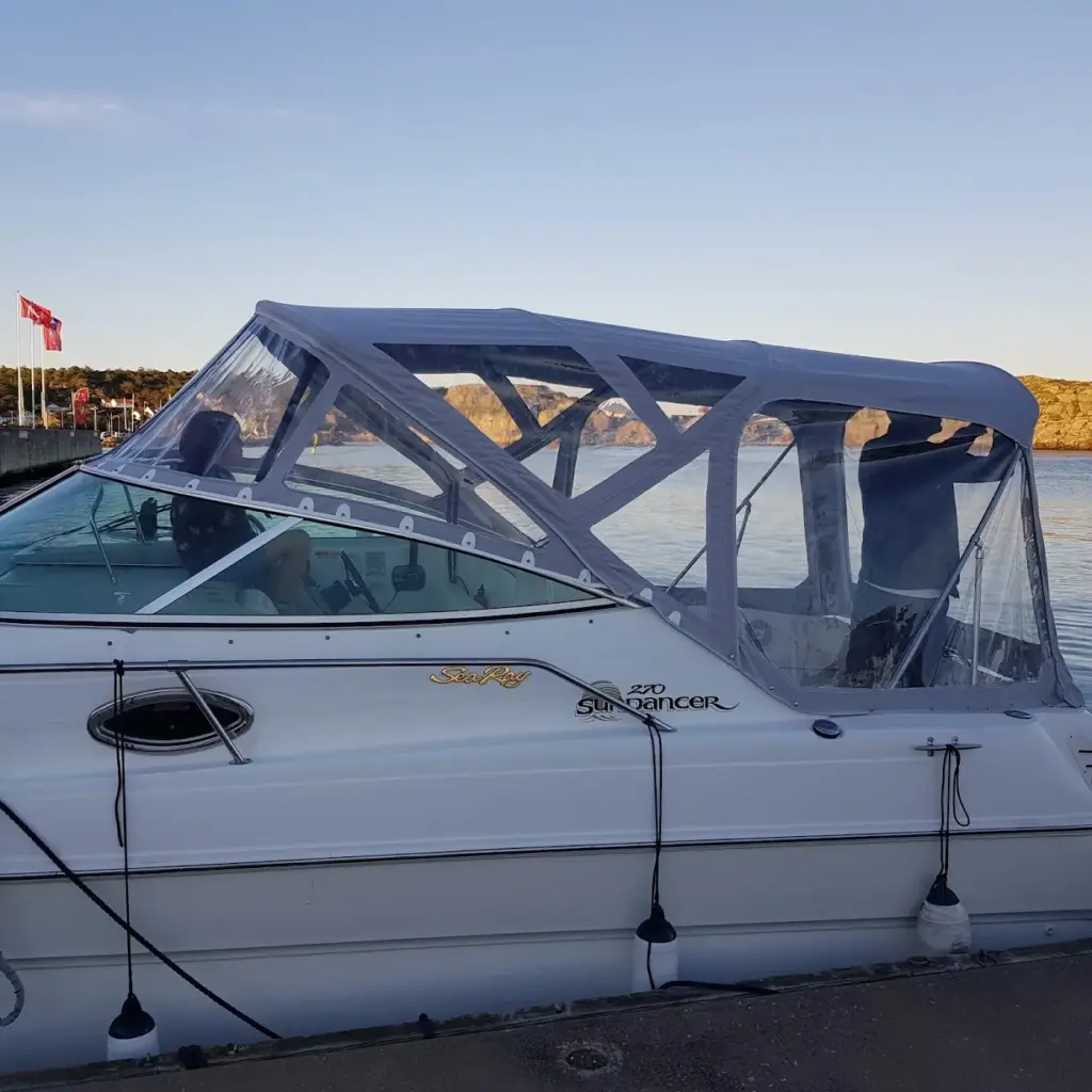 Canopy repair on Sea Ray 270 Sundancer – new boat canopy in premium fabric
