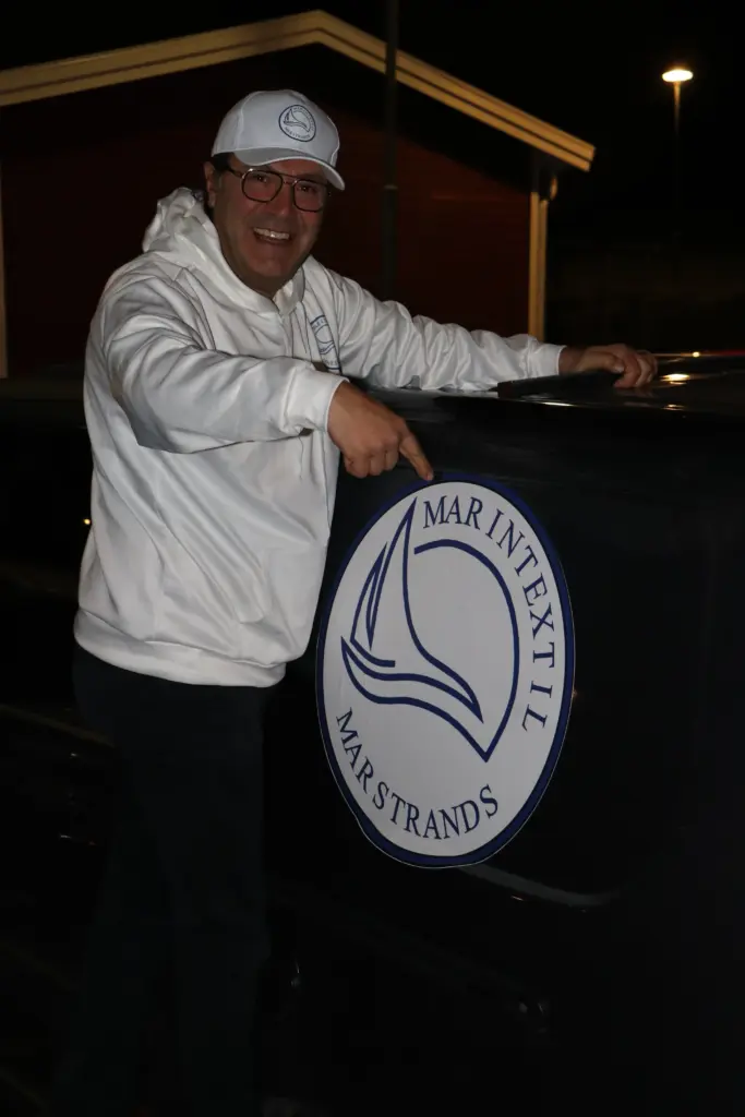 Contact Us - Boat canopies & Boat cushions & Canopy cleaning