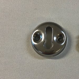 Tire mount with keyhole – separate base