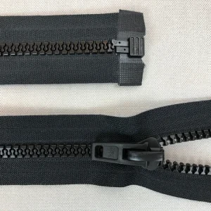 Cremallera – Delrin – 8 mm – Deslizador de plástico