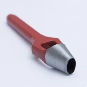 Pipa a foro con stelo rosso e apertura ovale