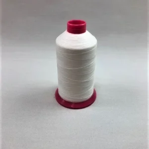 Liberty PTFE-Garn in Weiß auf einer Spule mit rosa Fuß