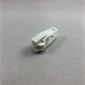 Imagen del producto: Corredor YKK de 10 mm, Delrin, plástico blanco – doble